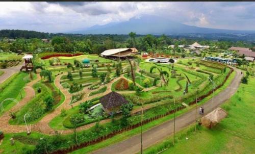 Ciawi Villa | Green House Bogor