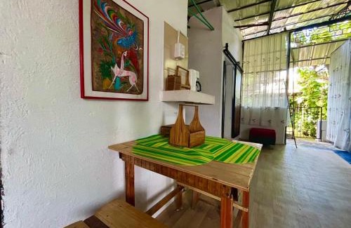 Flandes House | Green House's