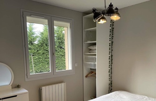 Bourran House | Green house with swimming pool