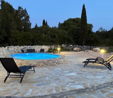 Maries Villa | Green Oak Villa