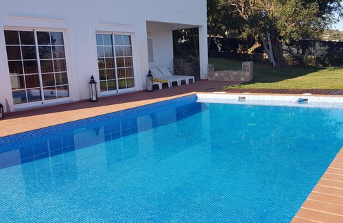 Telheiro House | Green Ville - Holiday home with pool