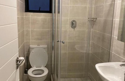 Tshwane Apartment | Greencreek Pretoria east 2bed Apt
