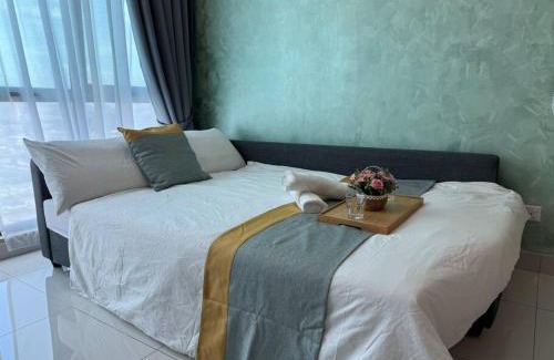 Bandar Sunway Apartment | Greenfield C Residence Sunway Subang 10 Pax 3R2B with Internet