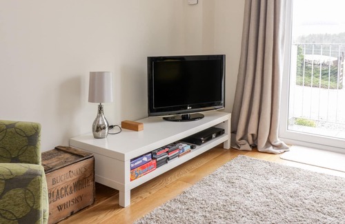 Biggar Cottage | GREENMOUNT COTTAGE, pet friendly, character holiday cottage in Biggar