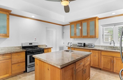 Montego Bay Villa | Greens All