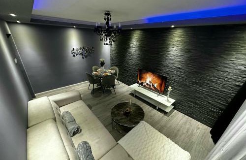 Center Apartment | Grey Apartment