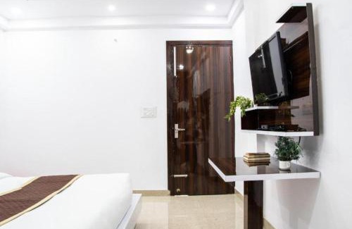 Bhimtal Hotel | GRG Hotel Mountain Mist Home Stay Bhimtal - Excellent Stay with Family, Parking Facilities