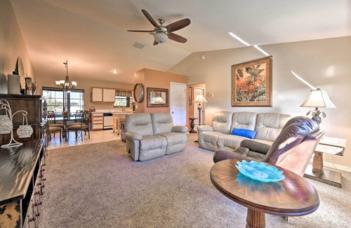 Highland Villa | Grill, Lanai & Pool Access: Charming Sebring Villa
