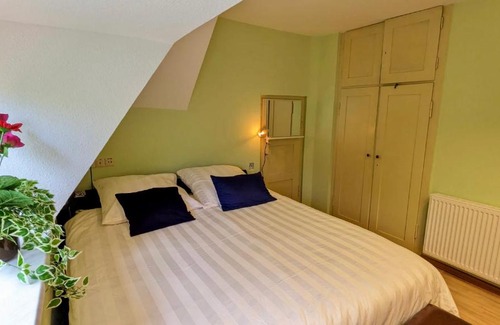 Cottbus Apartment | Große Ferienwohnung mit Loggia und Garten in Cottbus (direkt am Klinikum)