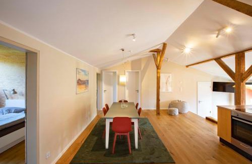 Templin Apartment | Große Wohnung mit Loggia