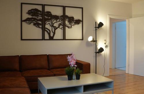 Schwerin Apartment | Große Wohnung mit XXl-Balkon in Schwerin Mitte