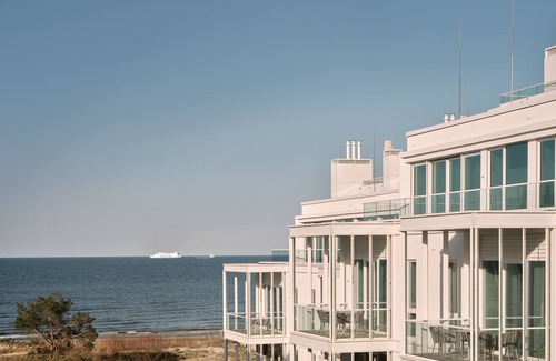 Seebad Ahlbeck Apartment | Großes 2 Raum Apartment mit Seitlichem Meerblick - the Breeze