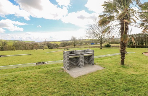 St. Florence Cottage | Grooms Cottage