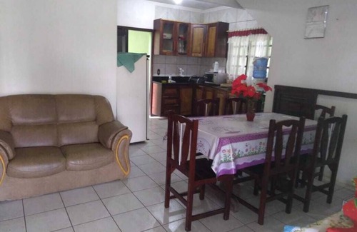 Praia do Ervino Apartment | Ground floor apartment with three bedrooms 100 meters from the sea.