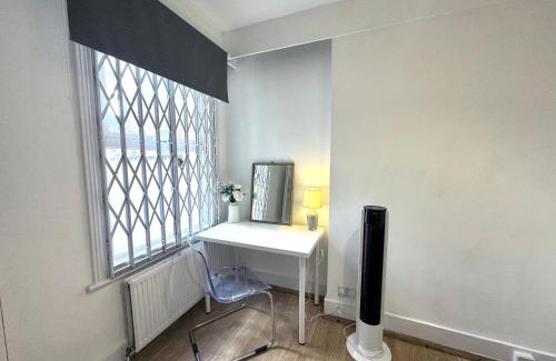 Tooting Apartment | Ground Floor 2 Bedroom Flat Tooting Broadway