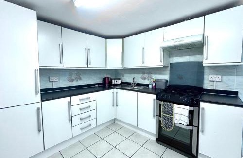Tooting Apartment | Ground Floor 2 Bedroom Flat Tooting Broadway