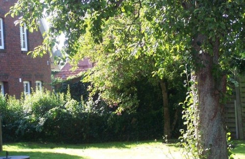 Uttel Apartment | Ground floor apartment only approx. 3 minutes walk to the museum harbor