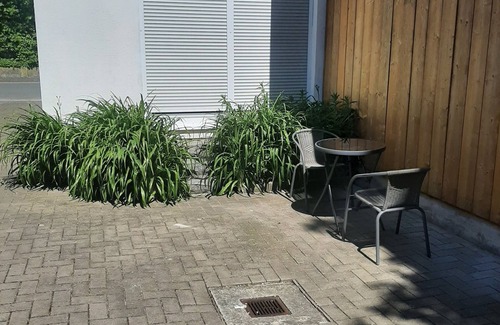 Uttel Apartment | Ground floor apartment only approx. 3 minutes walk to the museum harbor