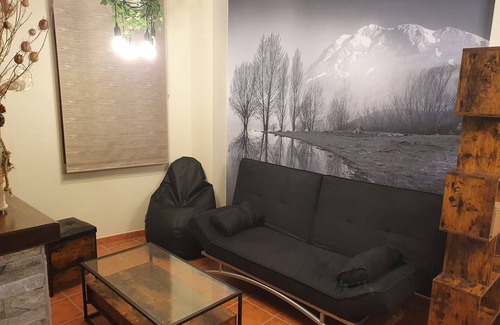 Cardano de Abajo Apartment | Ground floor apartment below Pico Espigüete