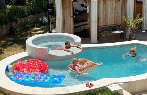 Rab Town Apartment | Ground floor in Villa Agata with sauna, near sandy beaches