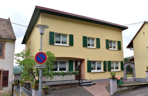 Haegen Apartment | GROUND FLOOR LEVEL IN HOUSE - OWNERS ON 1ST FLOOR