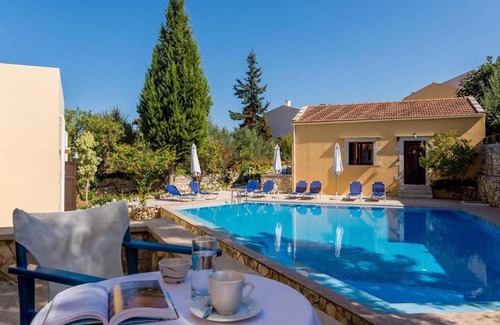 Douliana House | Group accommodation in Crete separate houses