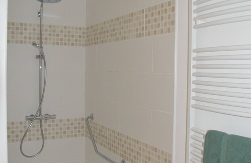 Digny House | Group gîte for 27 people 1h30 from Paris with reception room