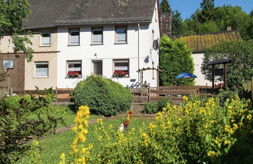 Ulmen House | Group Stay in Ulmen-Furth