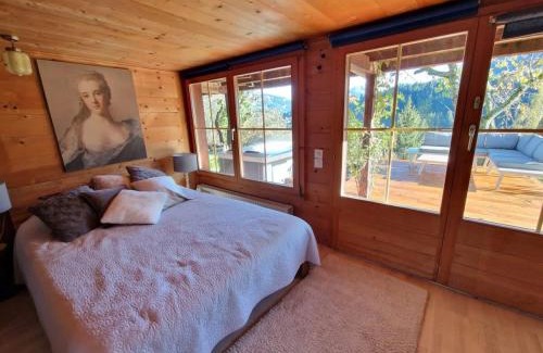 Rougemont Ski Chalet | Gstaad Paradise View Chalet with Jacuzzi