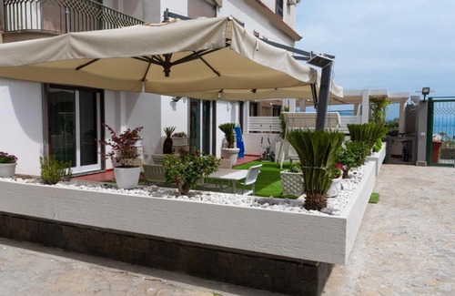 Raito House | GT HOUSE FONTANA LIMITE