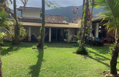 Guaeca House | Guaecá - gated community house, 90 m from the beach access through the garden.