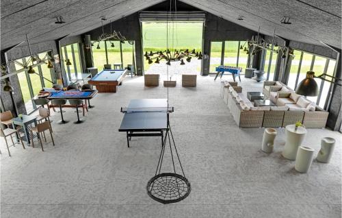 Pedersker House | Gubbegård