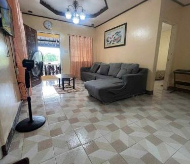 Tayabas City Apartment | GUEST HOUSE at Tayabas Quezon!