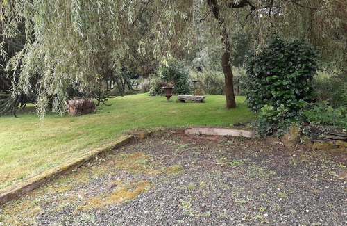 Plevin House | Guest House 'Chambre Double Chez Alex Et Michel' with Shared Terrace, Garden and Wi-Fi