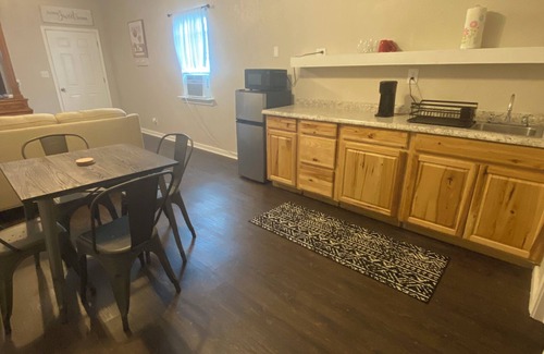 Beaumont Apartment | Guest House in Beaumont.
