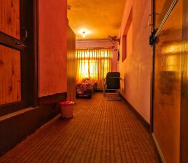 Srinagar House | Guest house in srinagar kashmir