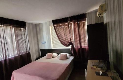 Pomorie House | Guest House Taligarov