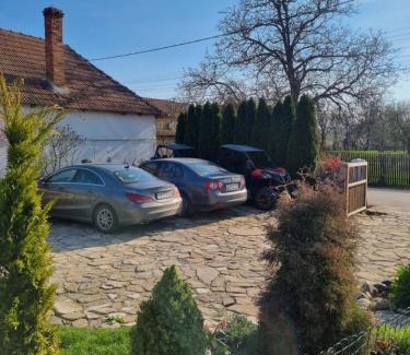 Mesentea House | Guest House Victoria