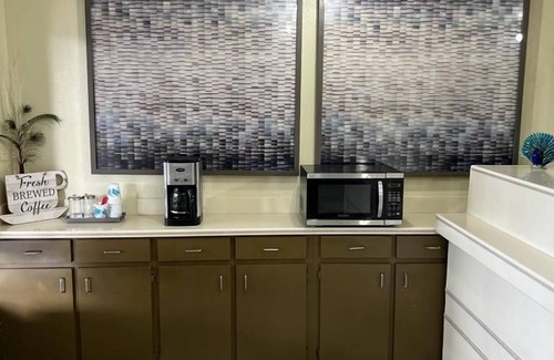 Lake City Hotel | Guest Inn