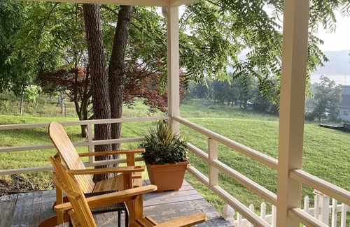 Watkins Glen Apartment | GUEST QUARTER BUNGALOW Lake View State Park Wineries in Village