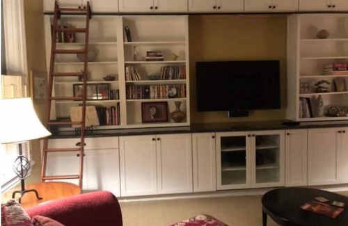 Millington Apartment | Guest Suite for up to 2 in a Victorian on the Chester River