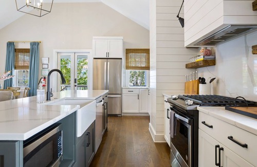 Cannonborough Elliotborough House | Guesthouse Charleston: WEST (62 & 64)