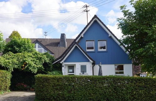 Hachenburg Apartment | Guesthouse Christine - 6-bed vacation home