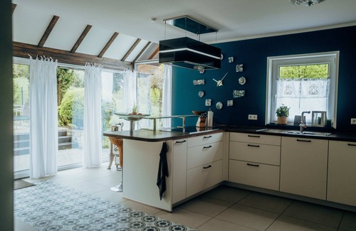 Uerzig House | Guesthouse GoldGelb in Ürzig