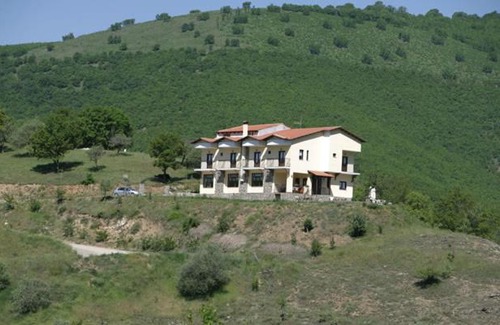 Emporio House | Guesthouse Mirihos