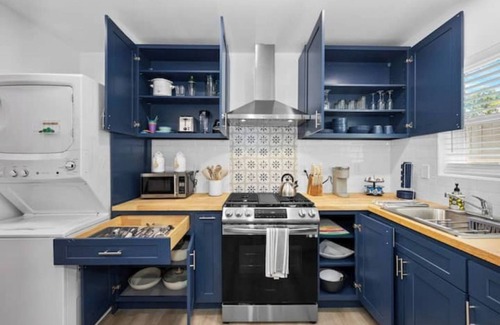 Riverview House | Guesthouse near Disney, Private entrance, Fast Wifi, Self-Check-in