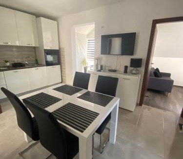 Sobra Apartment | GUESTHOUSE RUZA SOBRA apartments in the attic of the house