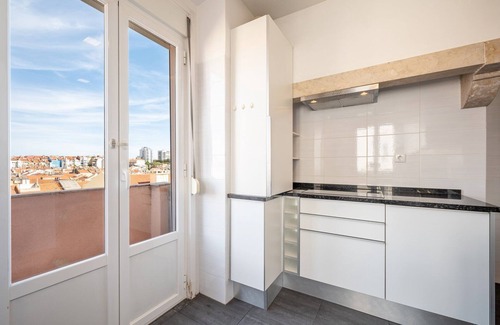 Sao Joao de Deus Apartment | GuestReady - City views and comfort in Arroios