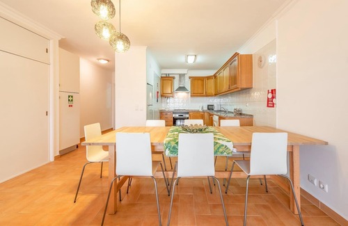 Ericeira Apartment | GuestReady - Holliday House - Ericeira