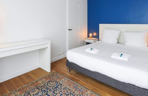 Passy Apartment | GuestReady - Scenic Eiffel Tower view in 16th Arr.